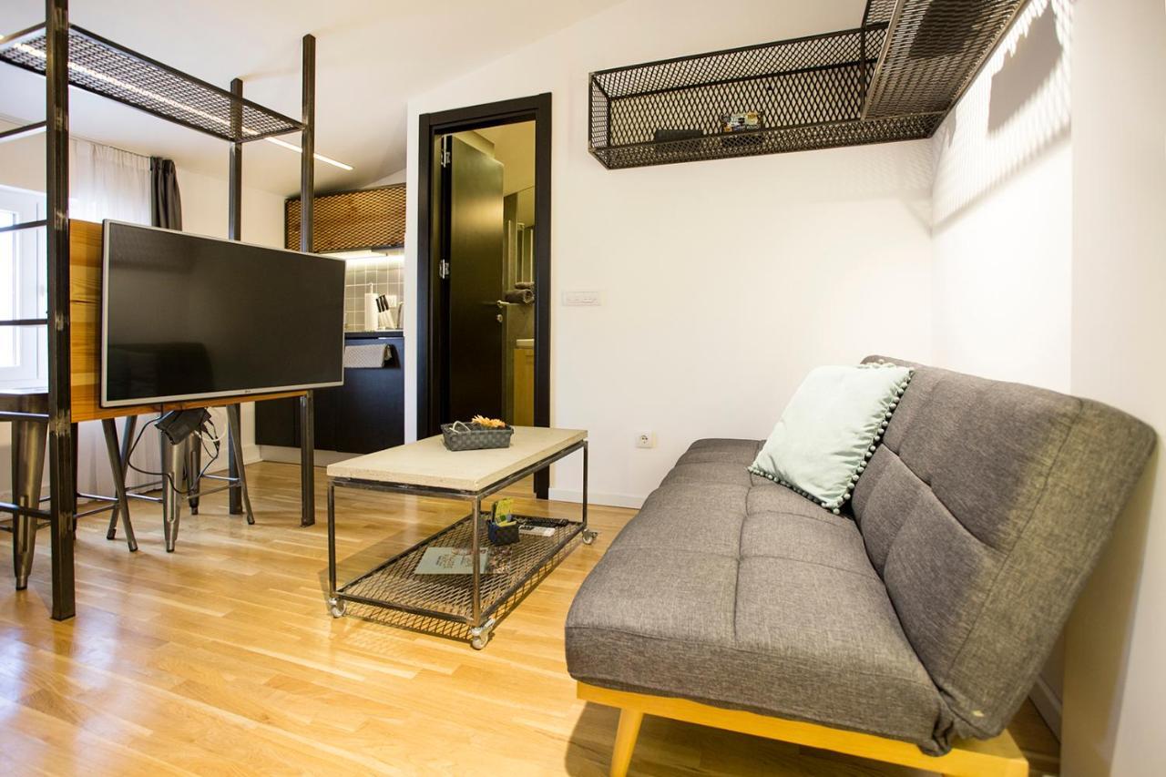 Atomic 2 Apartment Белград Екстериор снимка