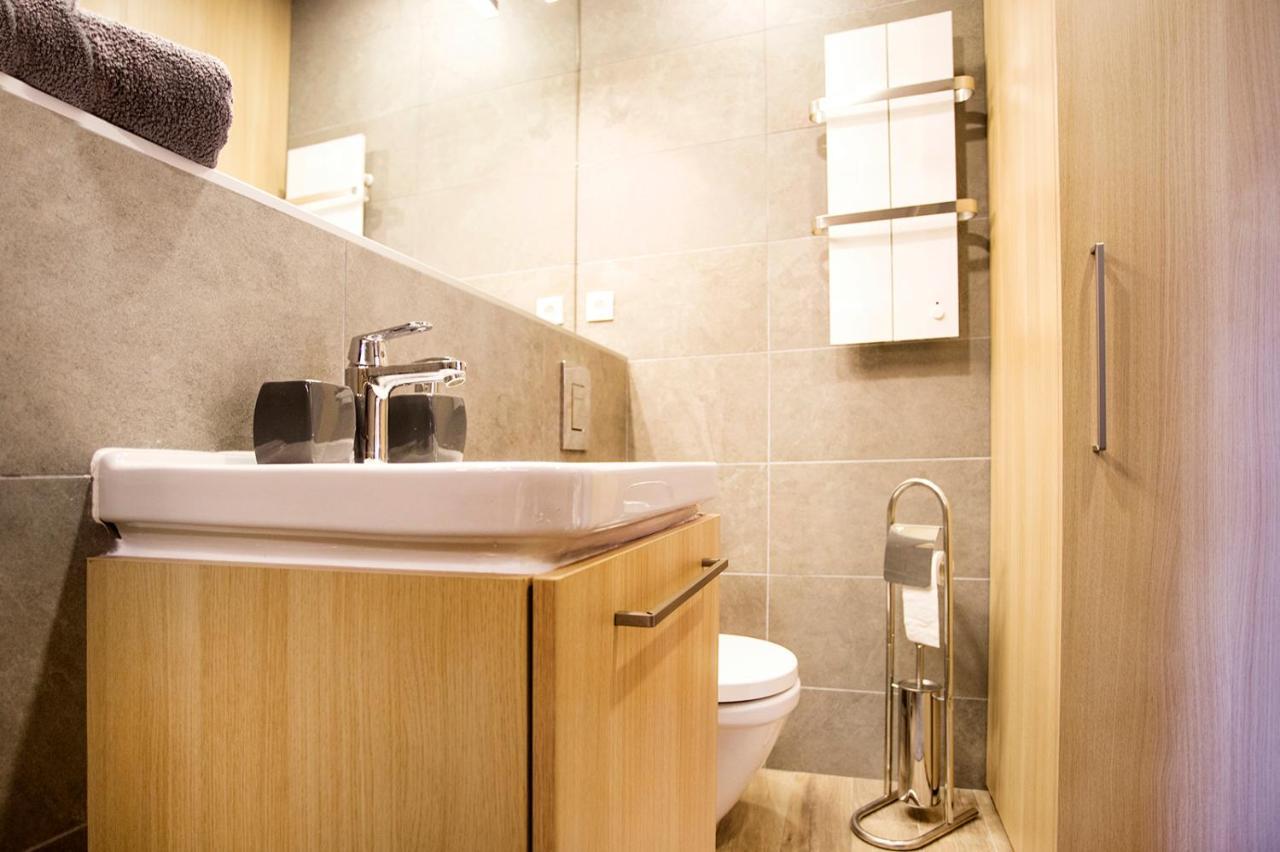 Atomic 2 Apartment Белград Екстериор снимка
